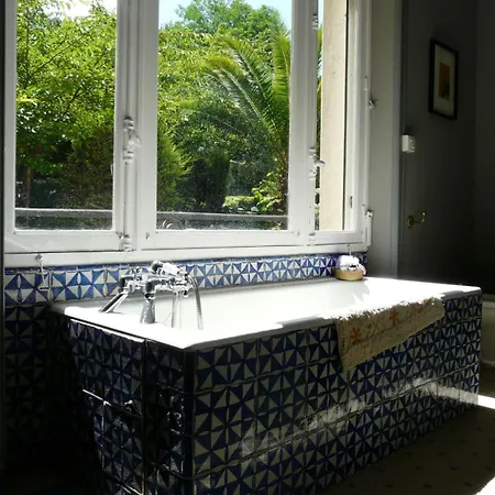 1927 Private Pool * Biarritz